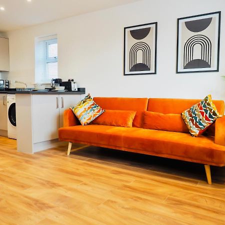 Appartamento Private Parking Stylish Great Location Guildford Esterno foto