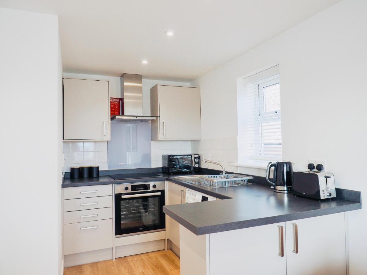 Appartamento Private Parking Stylish Great Location Guildford Esterno foto